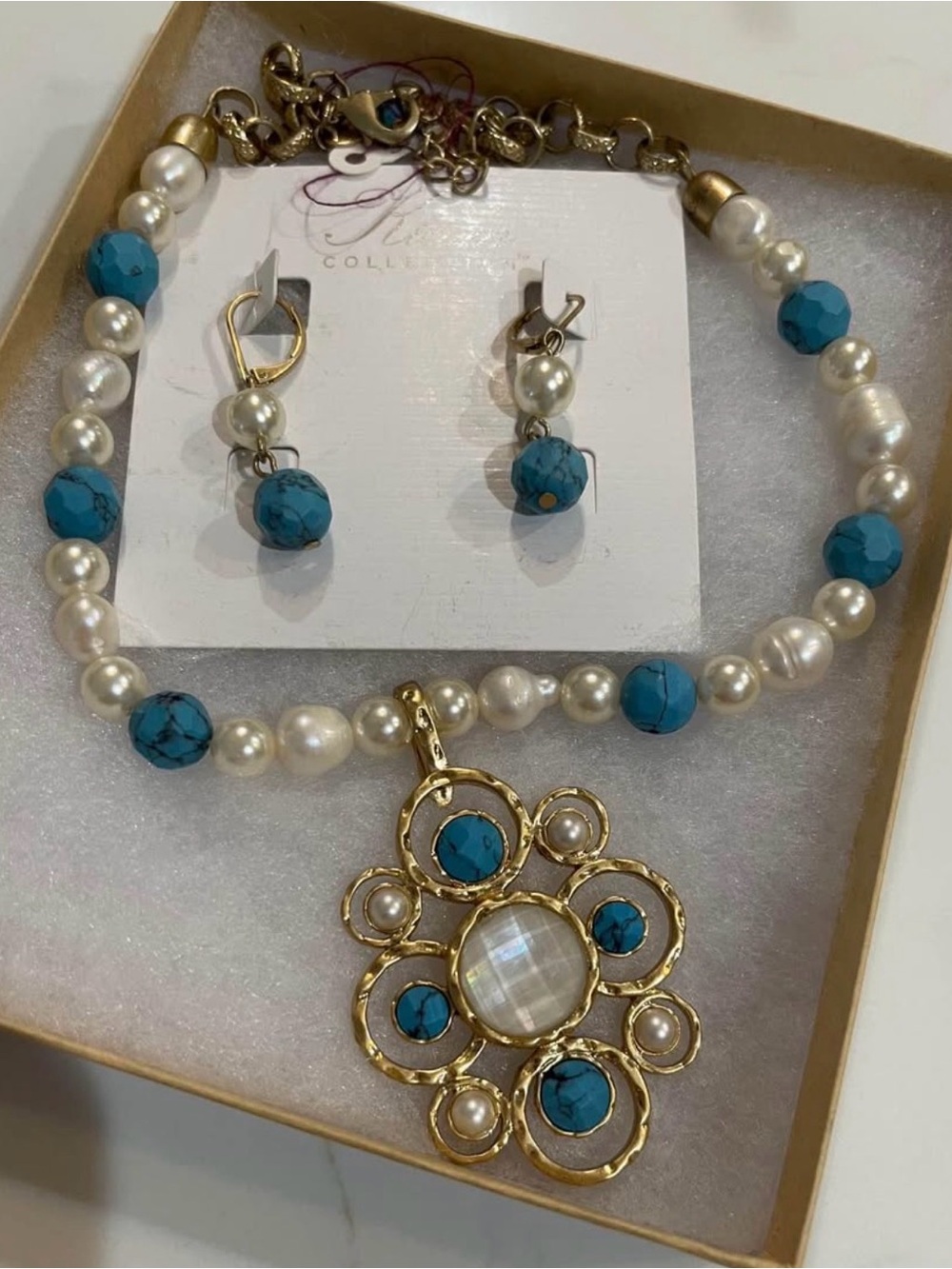 Turquoise Beaded Necklace Set, Gold tone Pendant Jewelry Lia Sophia Kiam collect